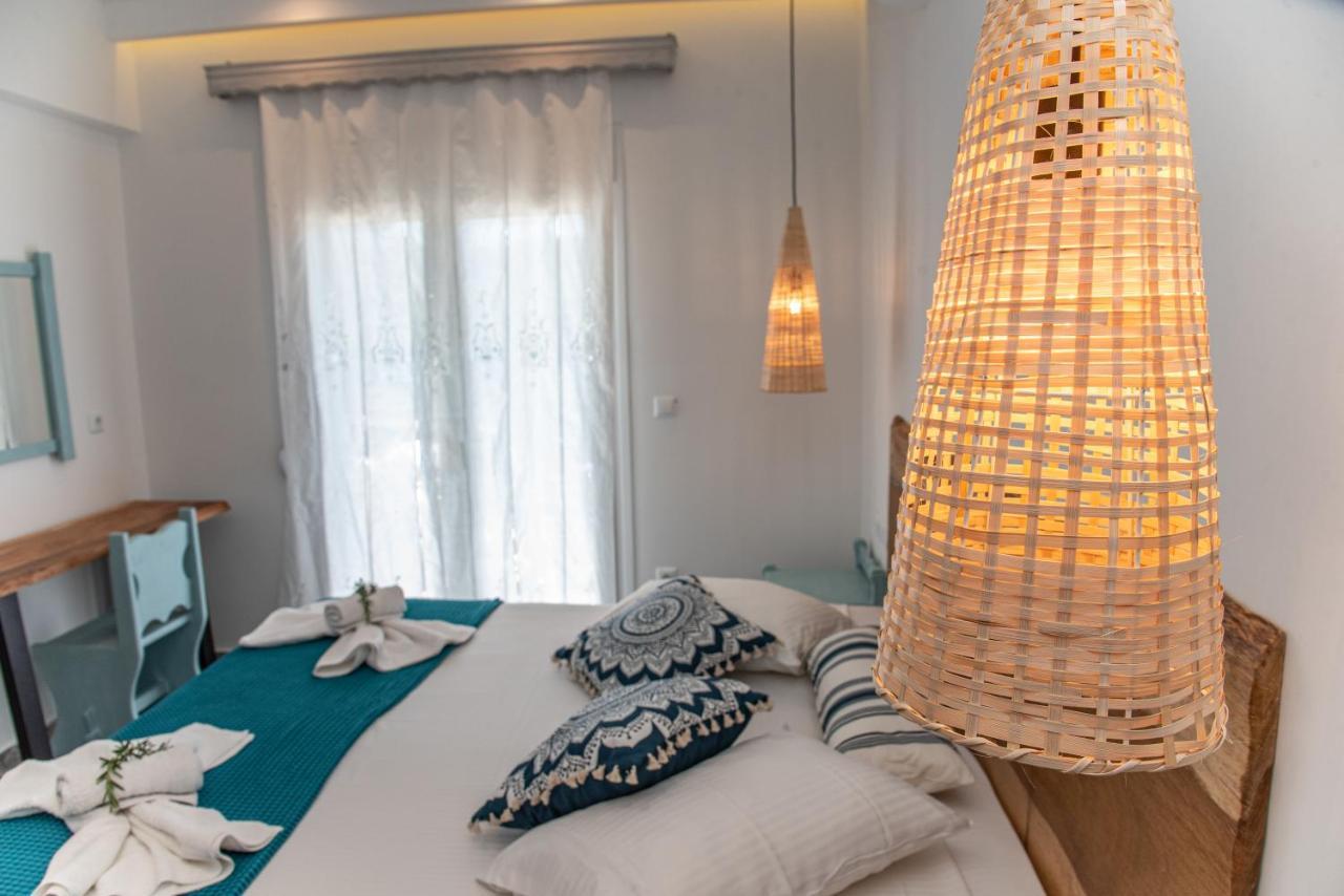 פאלאוקסטריצה Nausika Rustic Cottage מראה חיצוני תמונה
