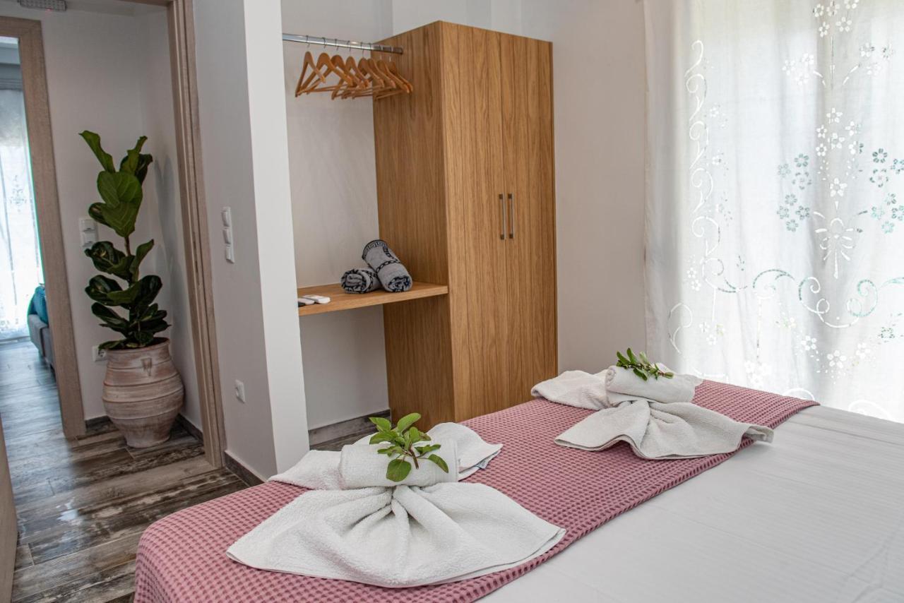 פאלאוקסטריצה Nausika Rustic Cottage מראה חיצוני תמונה