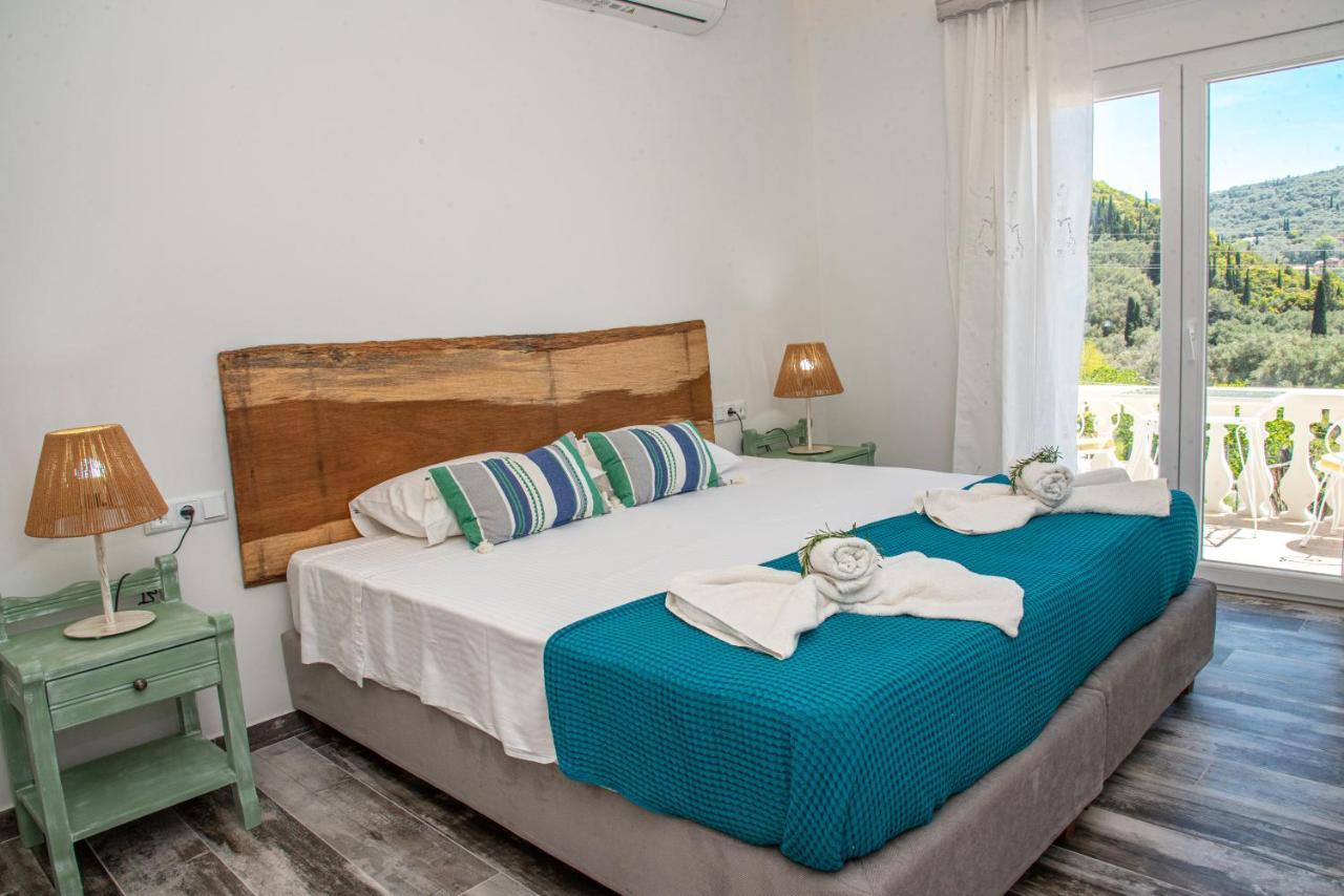 פאלאוקסטריצה Nausika Rustic Cottage מראה חיצוני תמונה