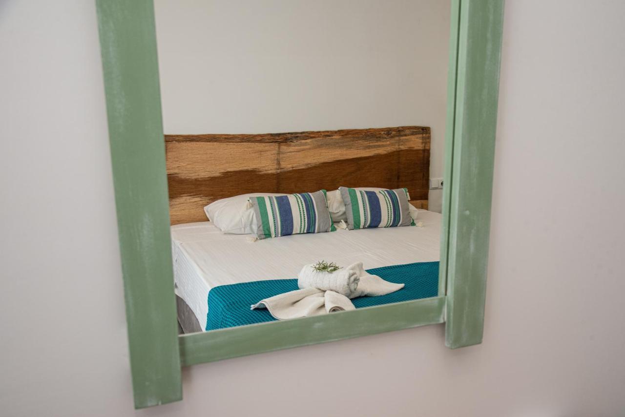 פאלאוקסטריצה Nausika Rustic Cottage מראה חיצוני תמונה