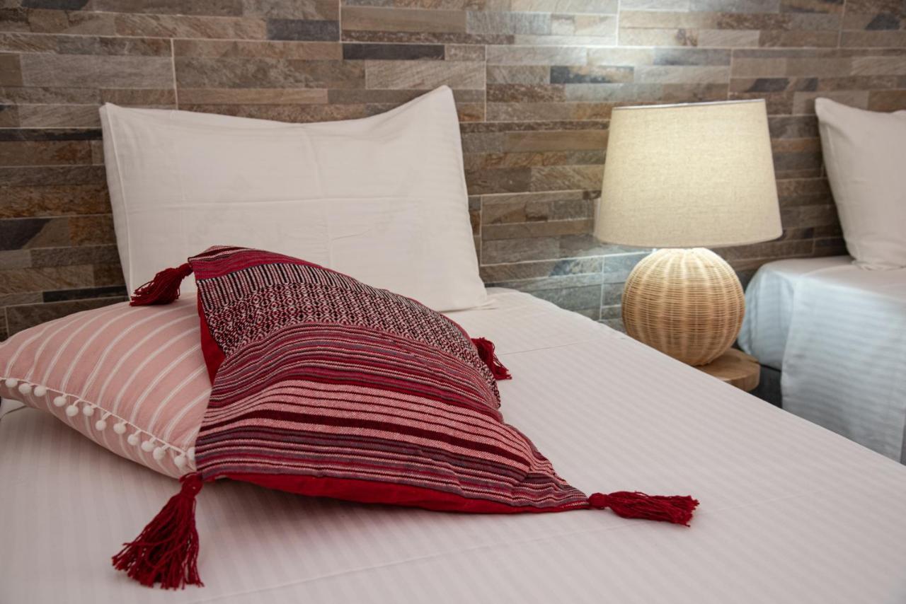 פאלאוקסטריצה Nausika Rustic Cottage מראה חיצוני תמונה