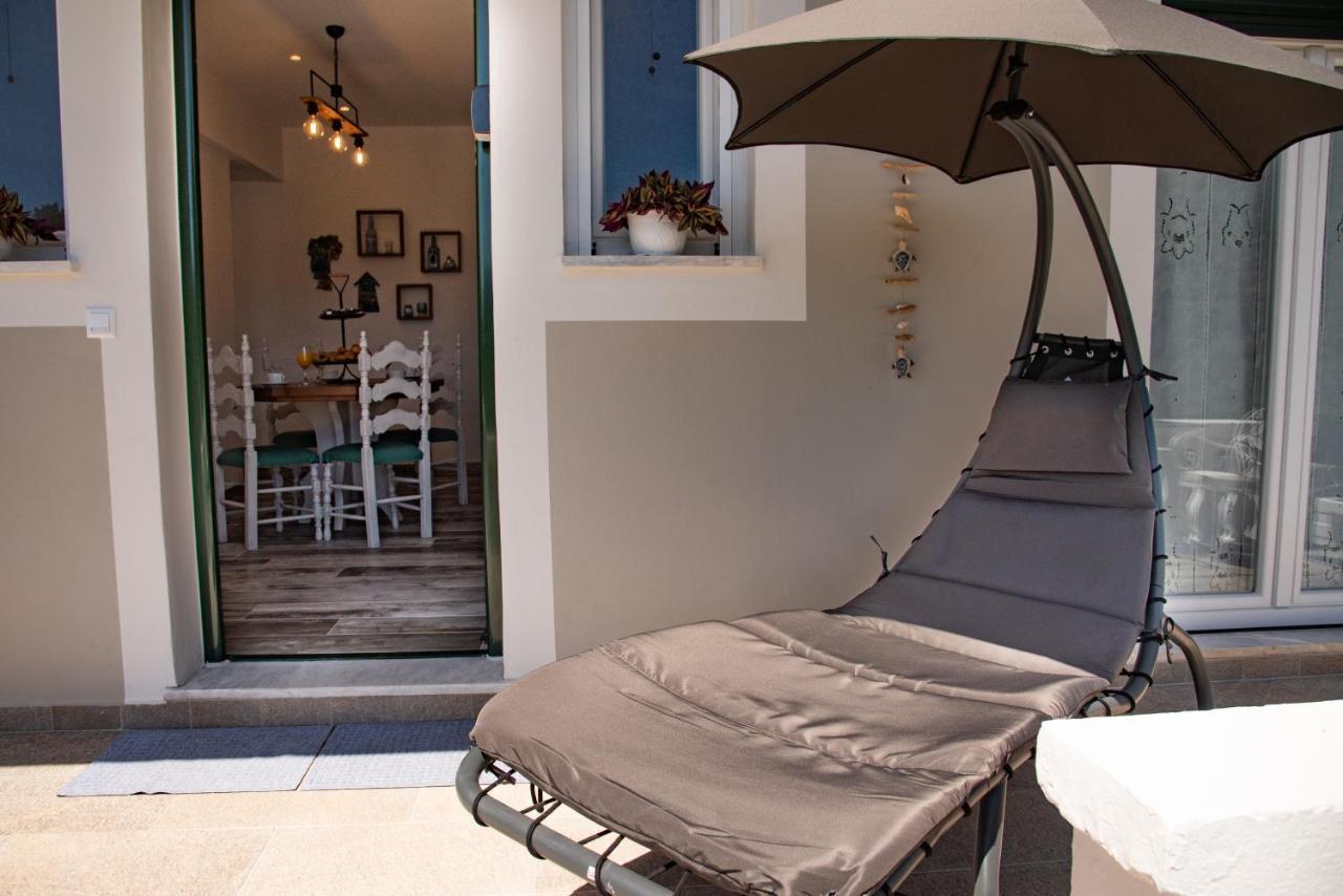 פאלאוקסטריצה Nausika Rustic Cottage מראה חיצוני תמונה