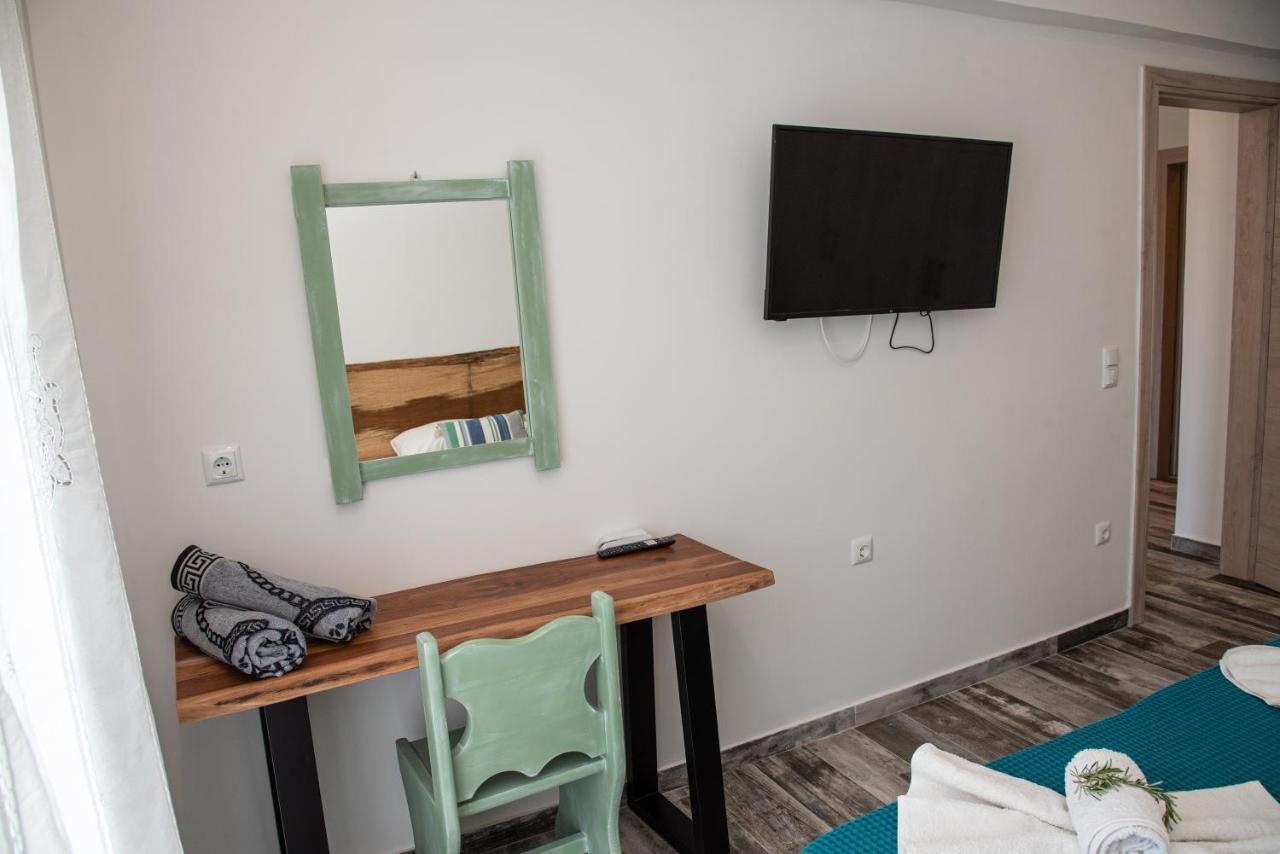 פאלאוקסטריצה Nausika Rustic Cottage מראה חיצוני תמונה