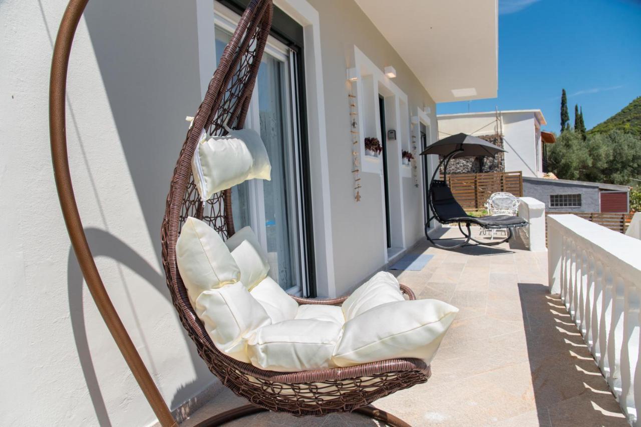 פאלאוקסטריצה Nausika Rustic Cottage מראה חיצוני תמונה